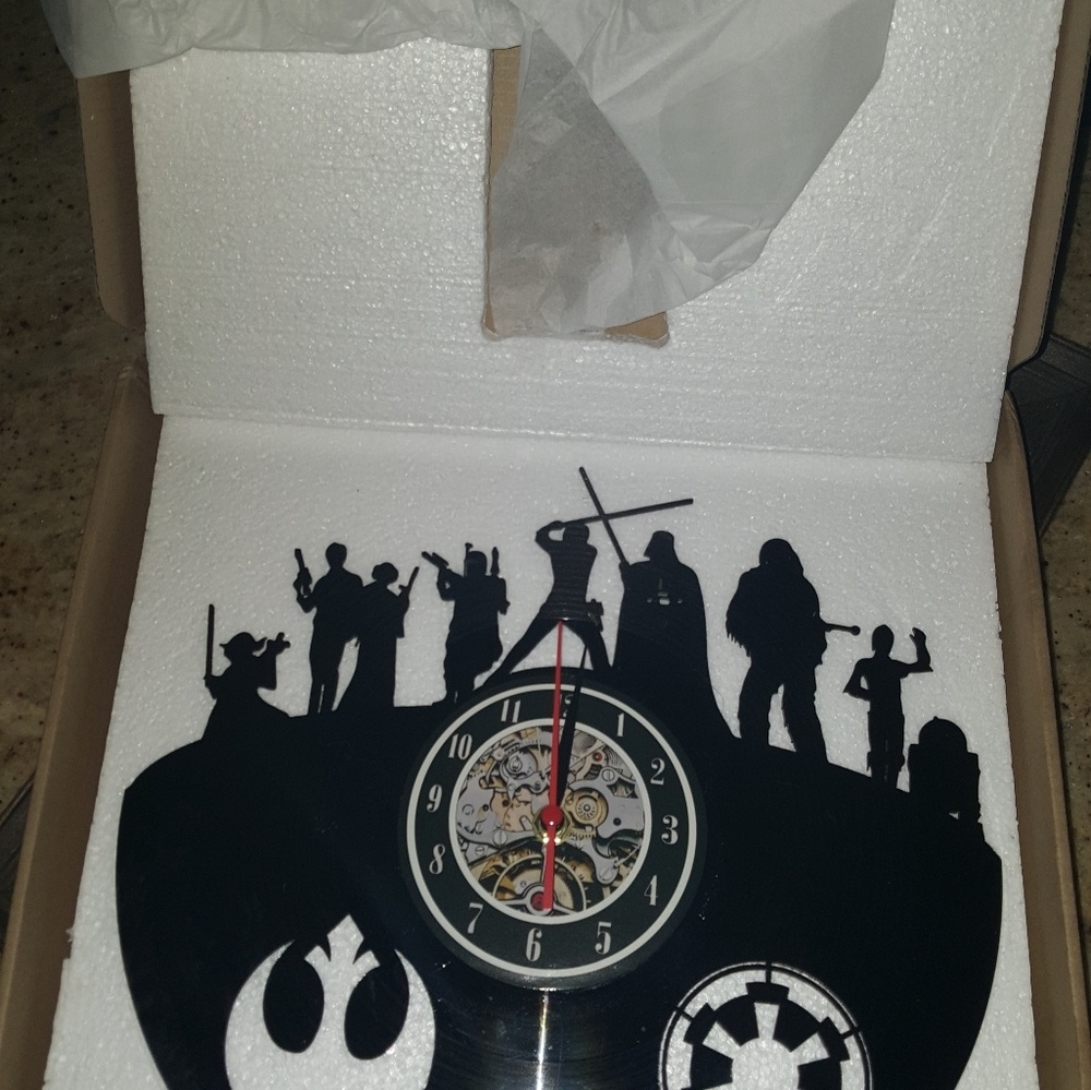 Clock - Picture 2 of 2